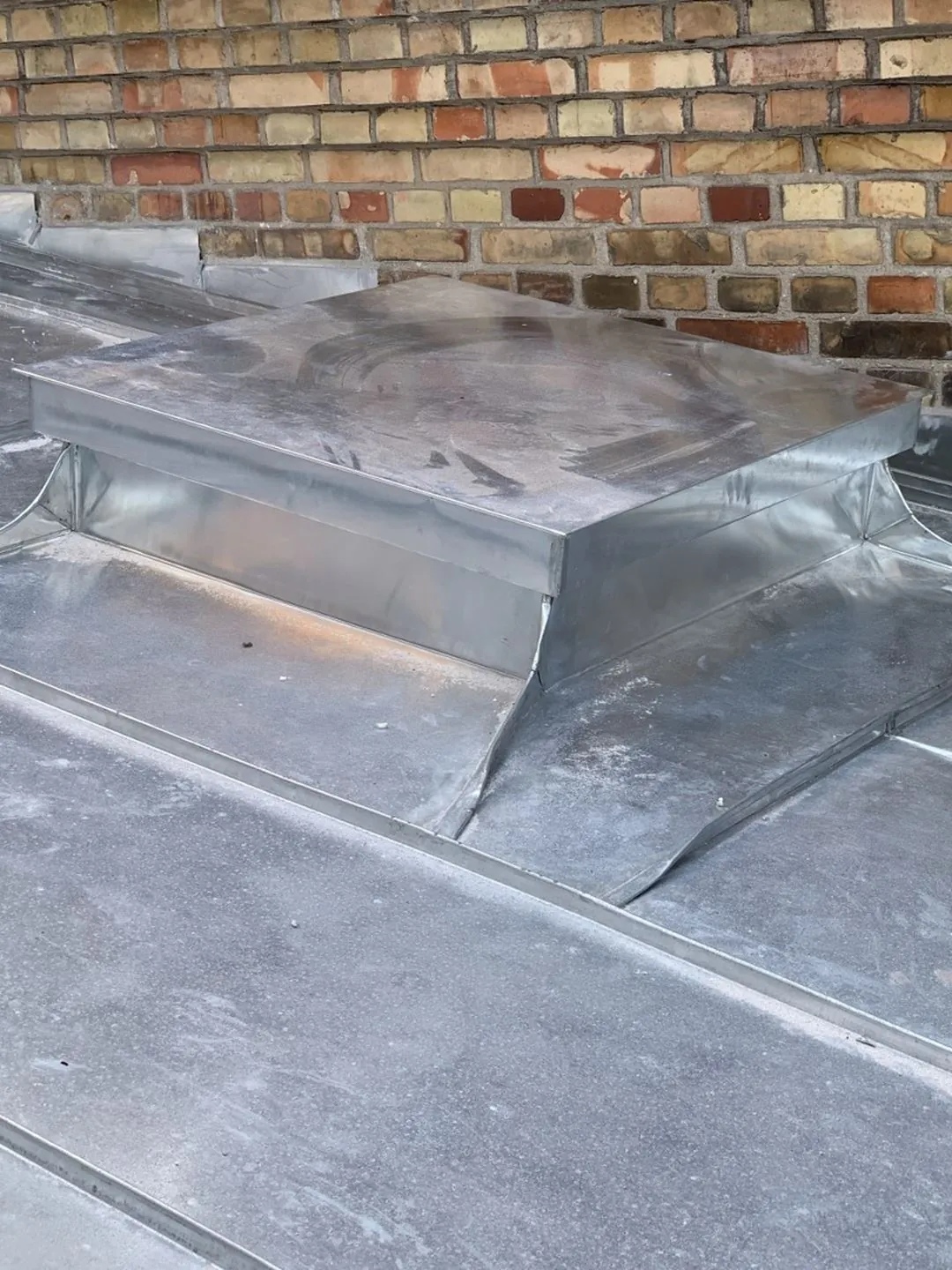 Ny træterrase og terrasse projekt af Ravnskjær Entreprise